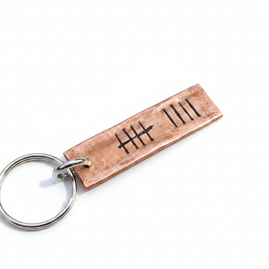 9th Anniversary Gifts TALLY MARK 9 Years Copper Personalised Keychain