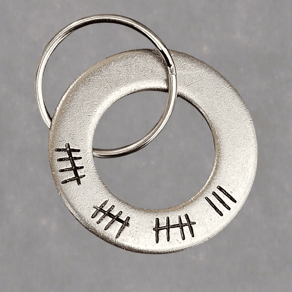 Tally Mark 18 Years 18th Anniversary Gifts For Men Her Personalised Gift Husband Wife Keychain