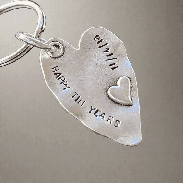 Happy TIN Years Keychain Love Heart Personalised 10th Anniversary Keyring Husband Wife