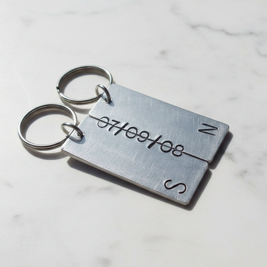 10th Wedding Anniversary Gifts Aluminium and Tin Gift couples personalisedKeyring Set 10 years