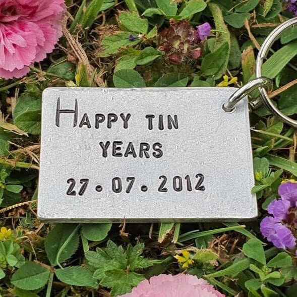 10th Wedding Anniversary Gifts HAPPY TIN YEARS and Tin Gift